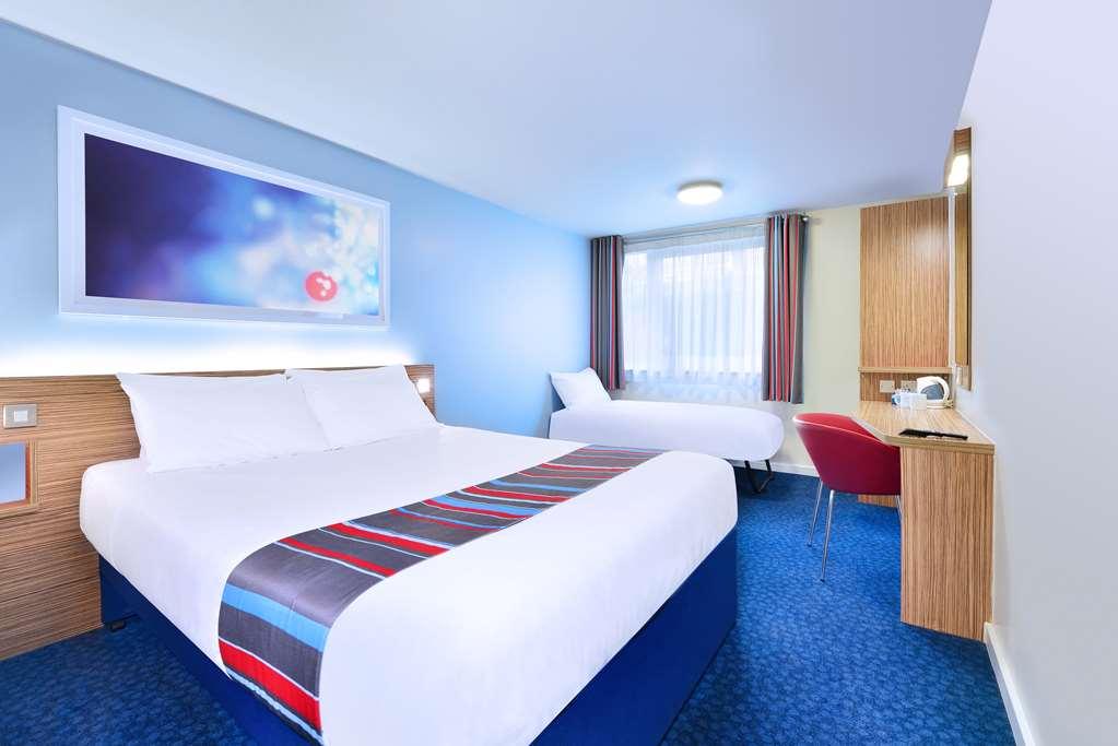 Travelodge Cambridge Central Pokój zdjęcie